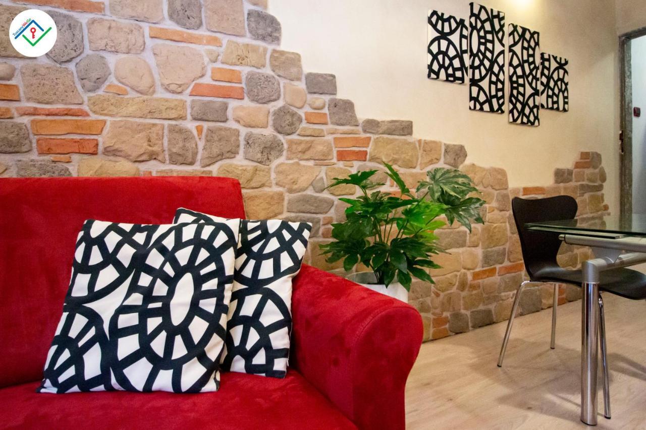Antica Piazza Apartment By Tuscanywego Lucca Eksteriør bilde