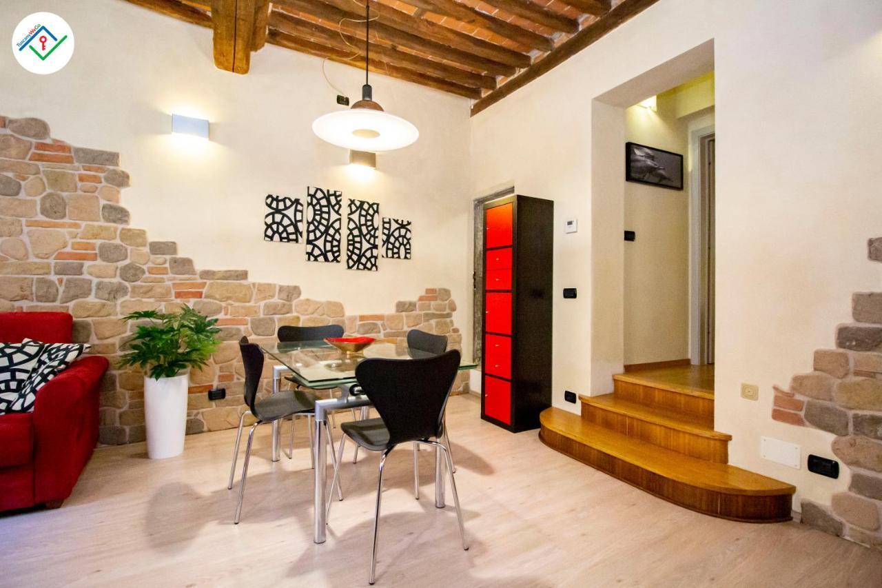 Antica Piazza Apartment By Tuscanywego Lucca Eksteriør bilde