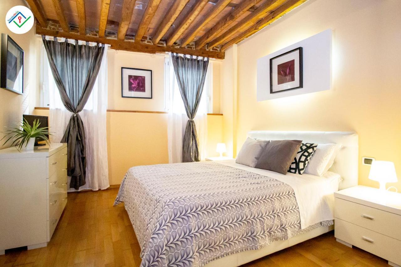 Antica Piazza Apartment By Tuscanywego Lucca Eksteriør bilde