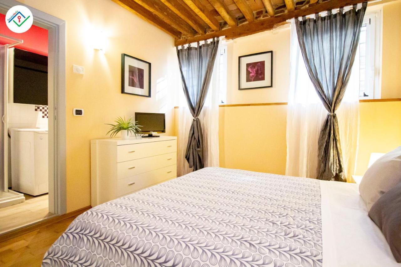 Antica Piazza Apartment By Tuscanywego Lucca Eksteriør bilde