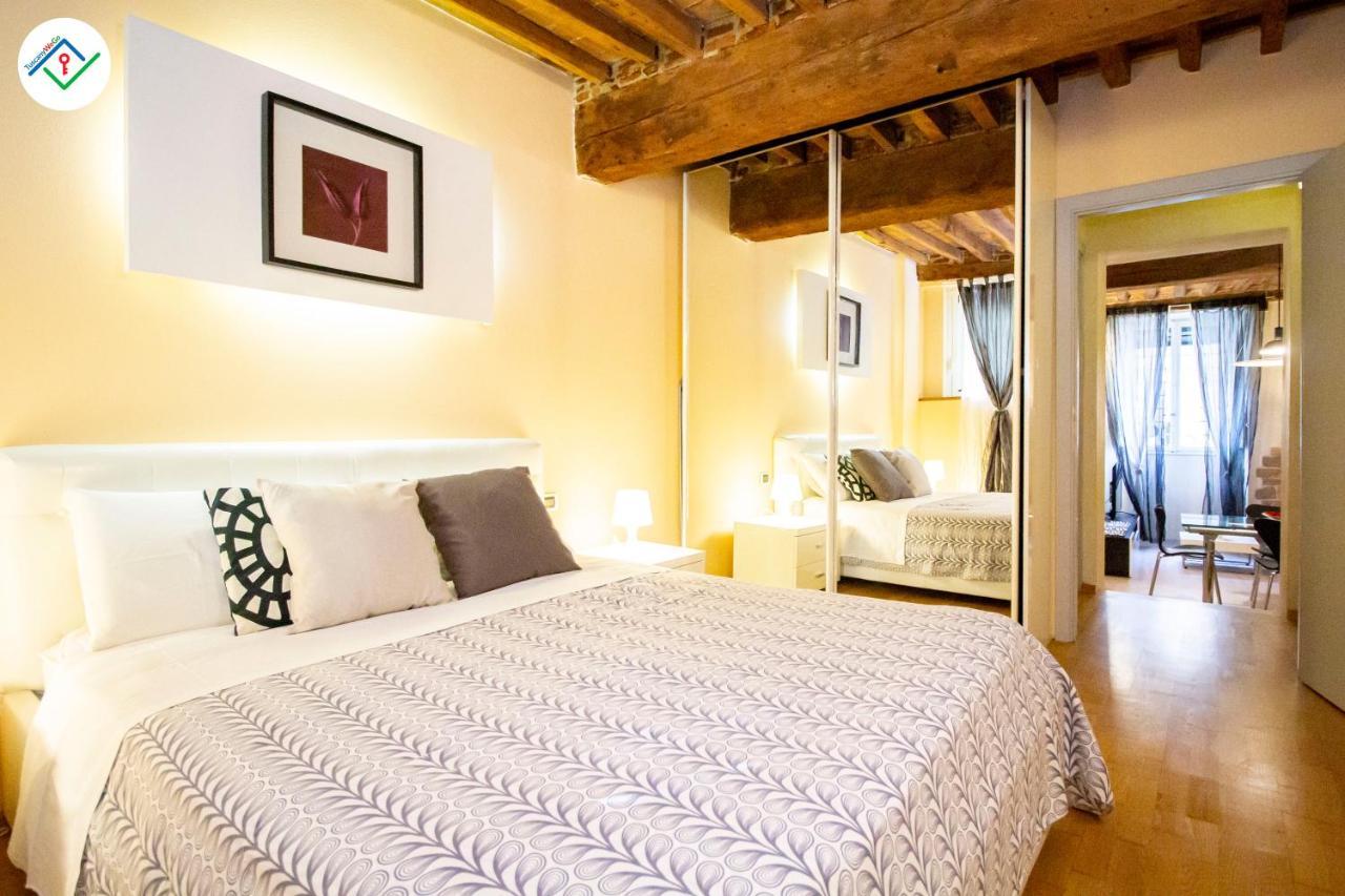 Antica Piazza Apartment By Tuscanywego Lucca Eksteriør bilde